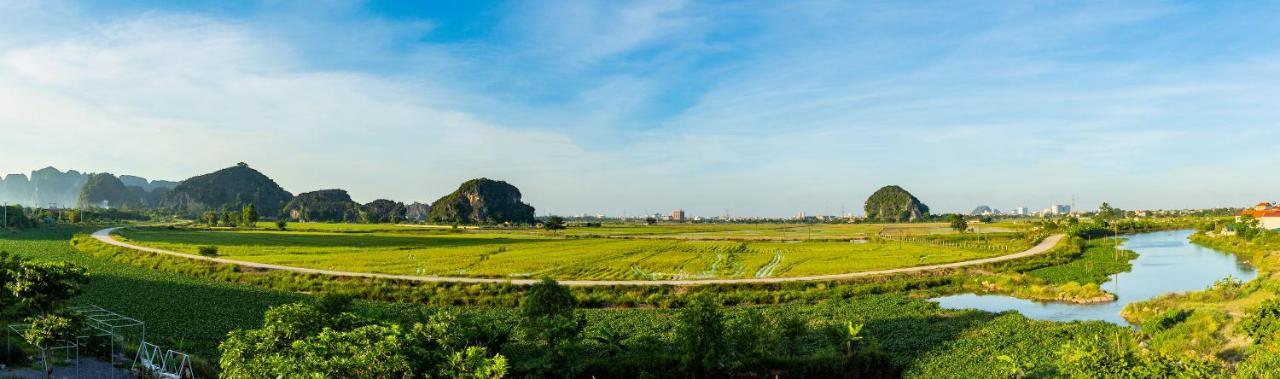 Cherry Homestay ニンビン エクステリア 写真